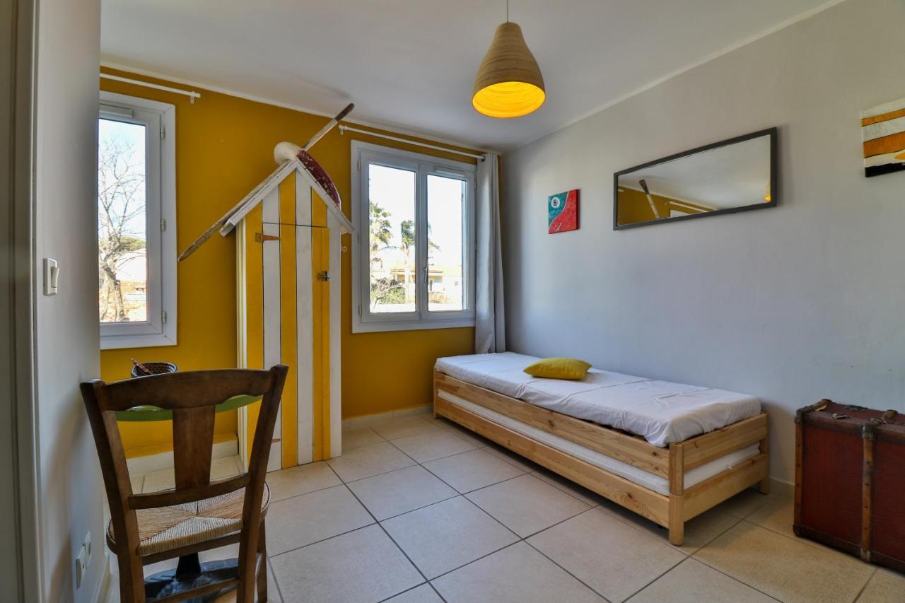 Hotel La Bastide Йер Экстерьер фото